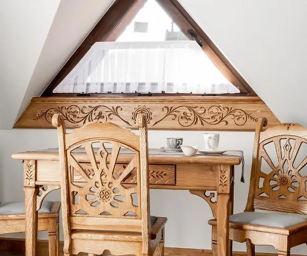 Bialczanski מלון דירות 3*